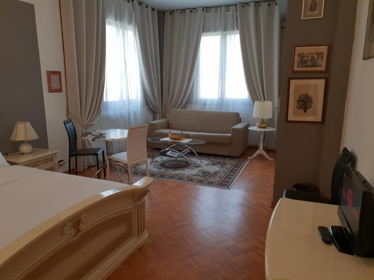 B&B In Arena L' Opera Верона Экстерьер фото