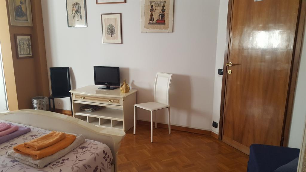B&B In Arena L' Opera Верона Экстерьер фото